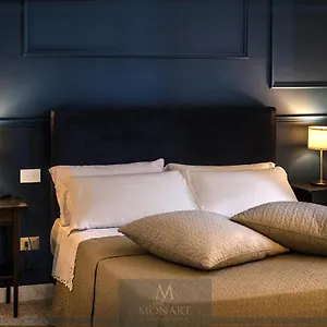 Monart Hospitality Cavour Bed & Breakfast Naples